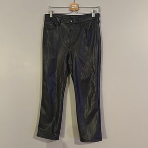 Banana Republic Women’s Black cropped boot cut Faux Leather Pants size 29/8